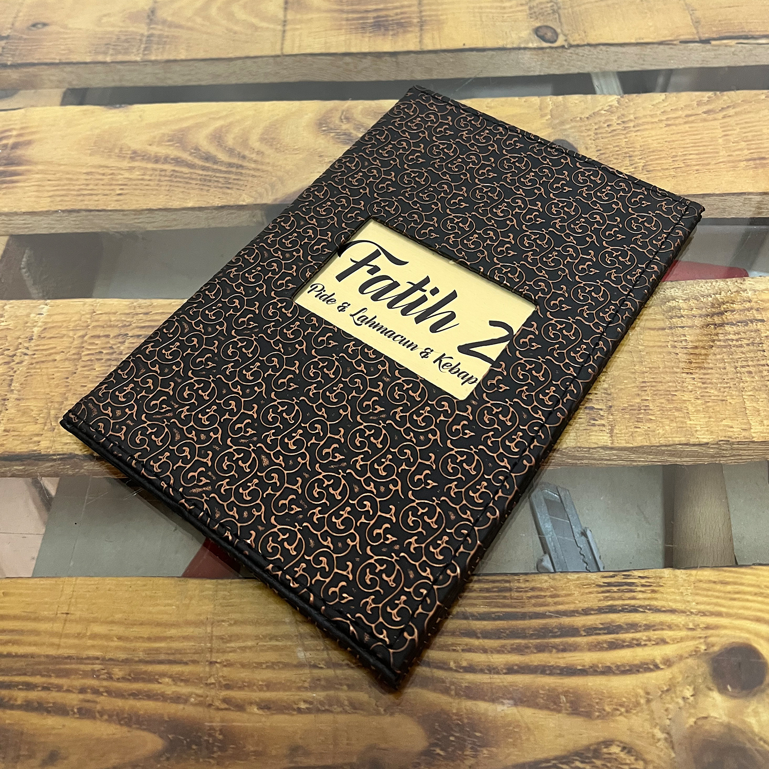 Bakir Desenli Deri Hesap Sumeni Hs104